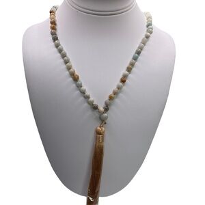 Kamresh faux pearl long necklace with tassel NWOT